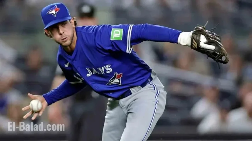 Ernie Clement Secures Fielding Bible Award for Versatile Defense with Blue Jays