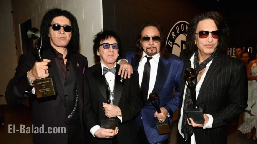 Kiss Members Gene Simmons, Paul Stanley Mourn Late Guitarist