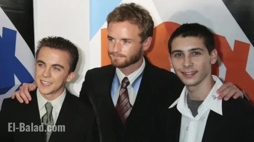 Frankie Muniz Teases ‘Malcolm in the Middle’ Reunion with Set Photo
