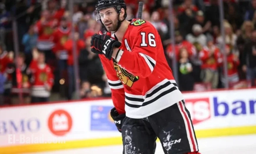 Blackhawks Face Potential Loss of Two Key Forwards vs. Lightning