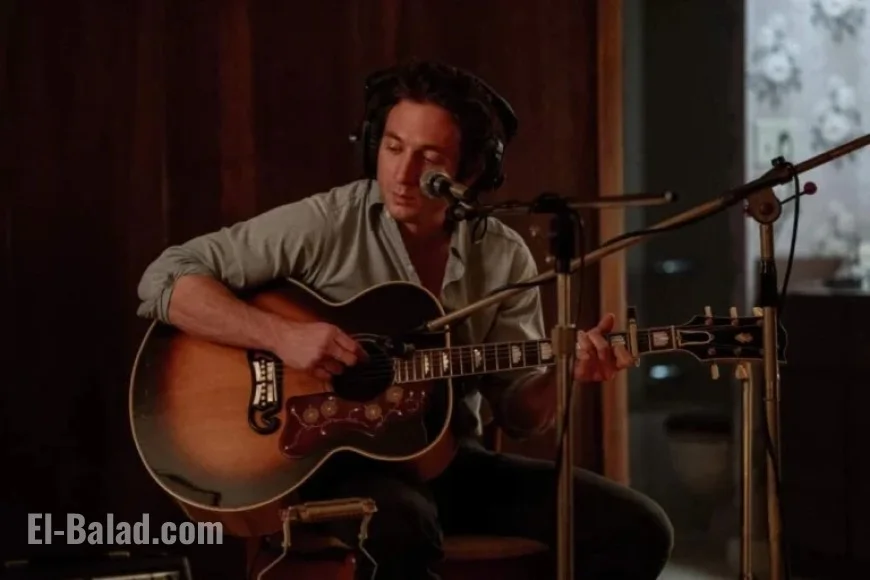 “Springsteen Biopic Struggles with Lack of Depth in Storyline”