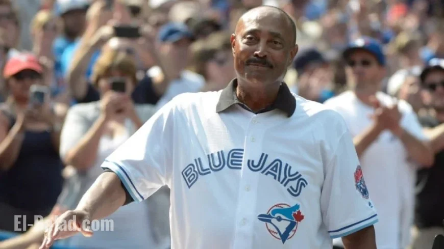 Blue Jays Honor Gaston and Carter with World Series First Pitches
