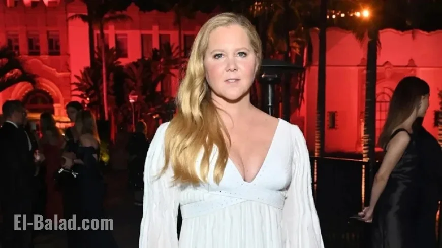 Amy Schumer Reveals Toned Abs in Unfiltered Selfie Post-Weight Loss