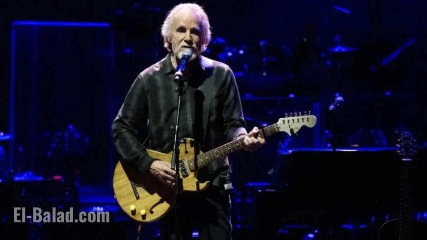 Jackson Browne, Dwight Yoakam Honor Warren Zevon with Tribute Concert Performance