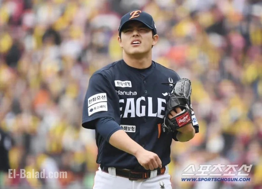 Moon Dongjoo Dejected as First-Inning Costs Him 2 Runs