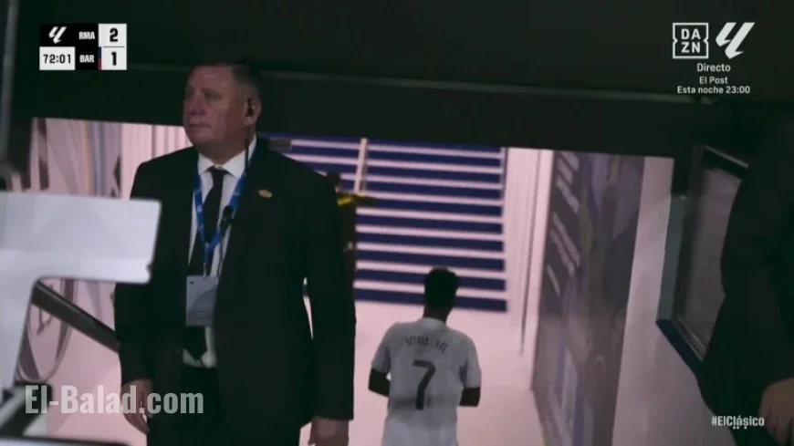 Vini Storms off to Locker Room in Frustration