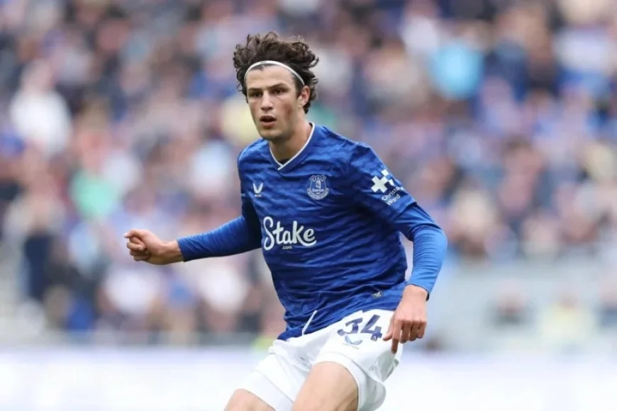 Merlin Röhl Impresses David Moyes and Staff Significantly