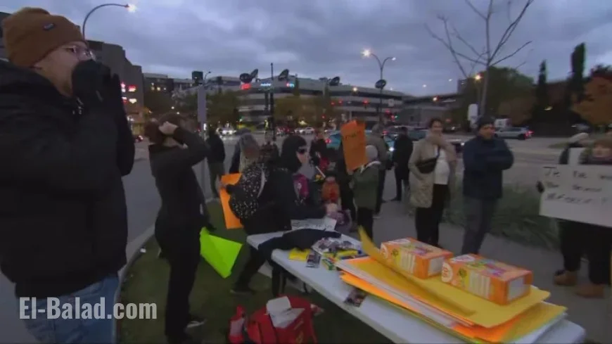 Protesters Condemn Legault’s Authoritarianism, Demand Minister Dubé’s Attention