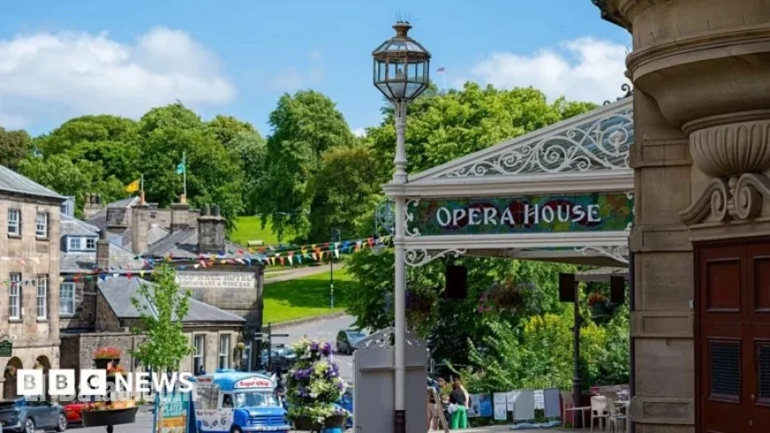 Buxton’s Shift: Small Town’s Turn to Reform UK Amid Low Immigration