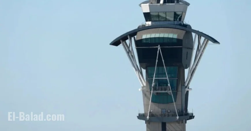 Airlines Support Air Traffic Controllers Amid Missed Paychecks