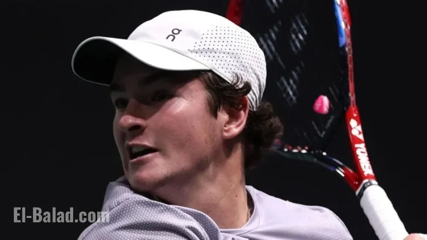 Fonseca Triumphs at Rolex Paris Masters, Defeats Shapovalov