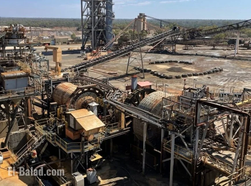 Cobar mine explosion: two workers killed at Endeavour operation near Cobar, third injured as investigations begin