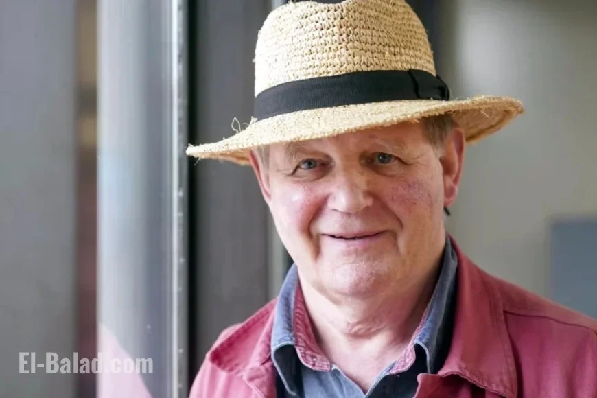 Michael Morpurgo Declines to Offer Advice at Children’s Book Signings