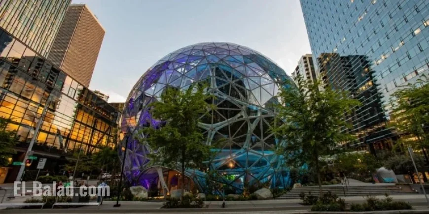 Amazon Cuts Jobs with Early-Morning Text Notifications