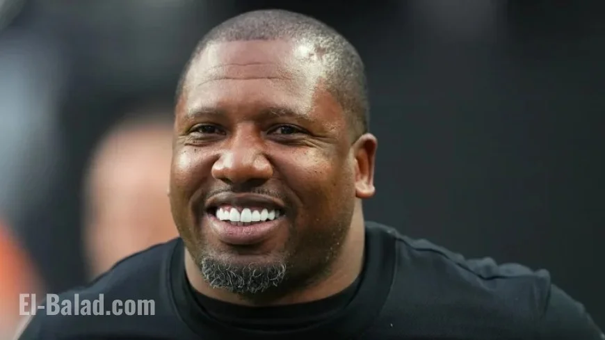 Commanders Coach Faces Uncertain Future After Another Collapse