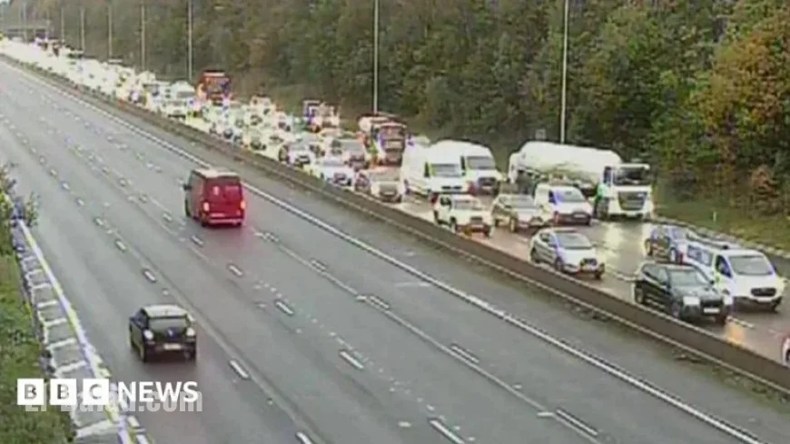 M62 Multi-Vehicle Crash Disrupts Greater Manchester Rush Hour Traffic