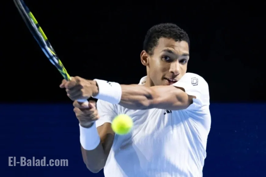 Auger-Aliassime Defeats Müller in Paris Tournament