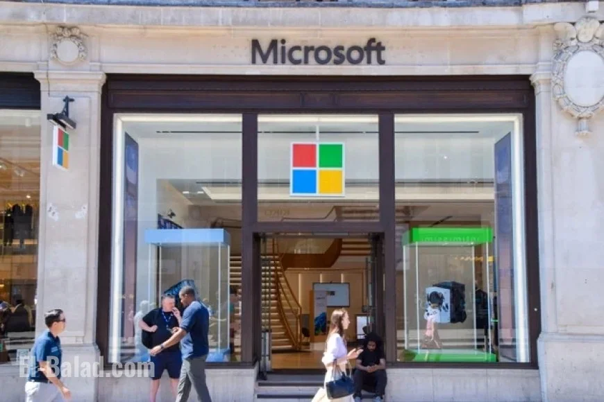 Microsoft Shares Dip Despite Surpassing Q1 Expectations (MSFT:NASDAQ)