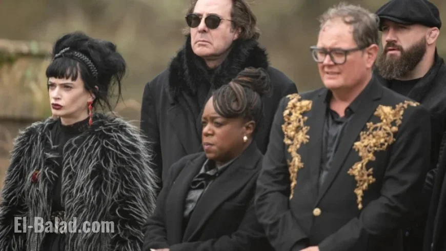 Furious Celeb Traitors Star Blasts Jonathan Ross as ‘Snake’ Amid Rivalry