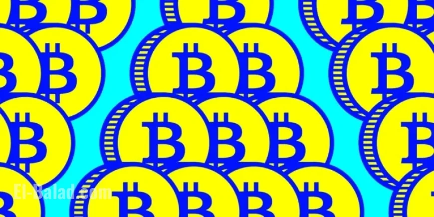 Bitcoin and Ethereum Fall as Fed Hints at Final 2025 Rate Cut