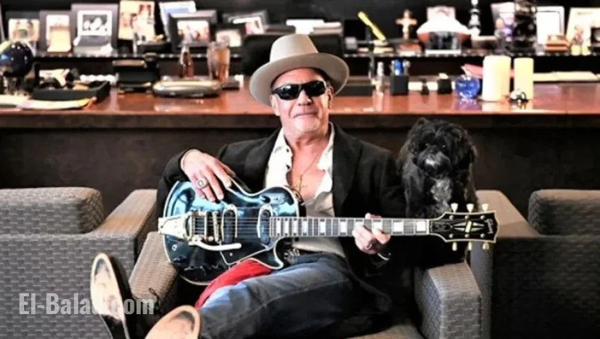 Jim Irsay to Sell Massive Guitar Collection, John Lennon Artifacts