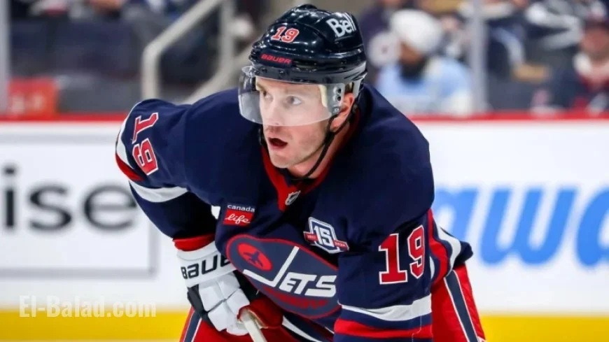 Toews Faces Blackhawks for First Time in NHL Matchup