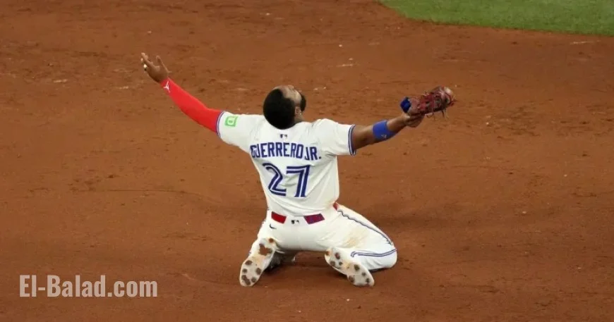 Blue Jays Poised for Historic Victory