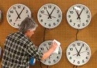 When does the time change? Your 2025 fall “clock back” guide for the U.S., UK, Europe—and key exceptions