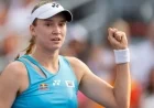 Rybakina Shocks Swiatek, Advances to WTA Finals Semis for First Time