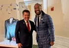 Larry Fitzgerald Receives Champion Award from Pat Tillman Foundation