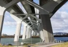 Samuel-De Champlain Bridge Already Showing Rust