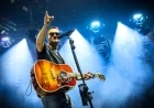 Eric Church Gifts Thanksgiving Dinner to Crew Member with Hospitalized Mother