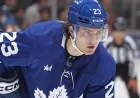 Knie Injury Sidelines Maple Leafs’ Player for Tuesday’s Game