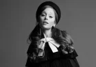 Ariana Grande and Nicole Kidman Strive to Stay Composed