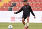 Alexis Sánchez Completes Second Consecutive Training Session with Sevilla