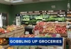 Springfield, Pa. Shoppers Stock Up on Thanksgiving Feasts