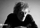 Renowned Playwright Sir Tom Stoppard Passes Away at 88