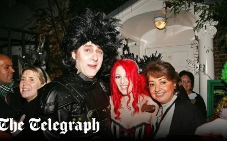 Jonathan Ross Cancels Renowned Halloween Party