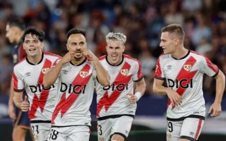 Álvaro Threatens a Solid Submarino at La Cerámica Stadium