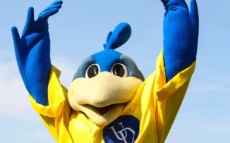 Michigan State Changes Starting QB for Minnesota Matchup