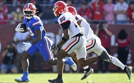 Georgia 24–20 Florida: late Bowens burst and fourth-down stand decide a classic in Jacksonville