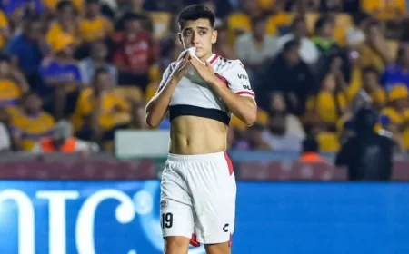 Gilberto Mora Undergoes Surgery on Left Hand