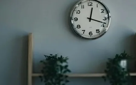 Baja California Border Zone to Implement Time Change Tomorrow