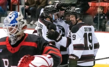 Men’s Hockey Secures Capital Skates Trophy with RPI Shutout