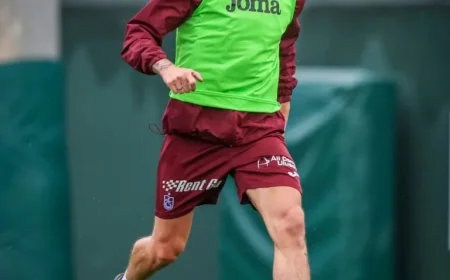 Trabzonspor Continues Preparations for Galatasaray Clash