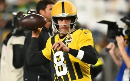Steelers Don Historic Throwback Uniforms Against Packers on ‘SNF’ Week 8