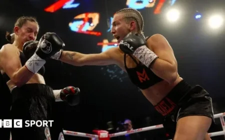 Mikaela Mayer Defeats Mary Spencer to Claim Third World Title