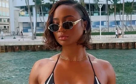 Kayla Nicole’s Halloween Post Ignites Frenzy Over Travis Kelce, Taylor Swift