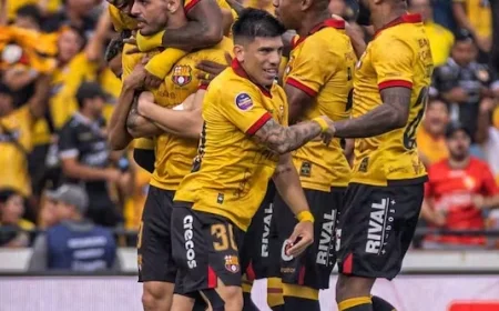 Barcelona SC Overcomes Financial Hurdles, Prepares to Triumph Against Universidad Católica