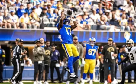 Rams WR Davante Adams Secures 20-Yard Pass from Matthew Stafford vs. Saints